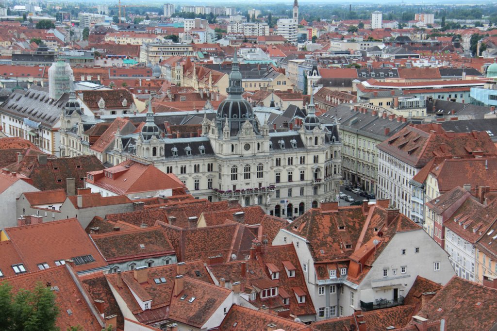 Spaziergang durch die Innenstadt von Graz